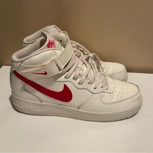 Nike Air Force 1 Mid